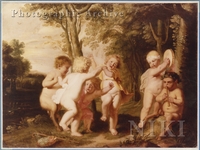 Dancing Putti